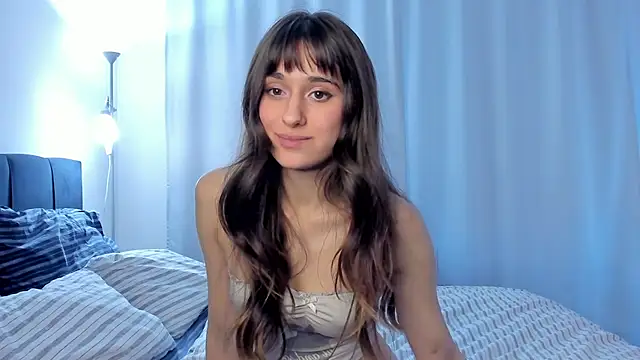 erika_hoiree's cam snapshot