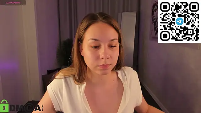 Al1ice_Moures's cam snapshot