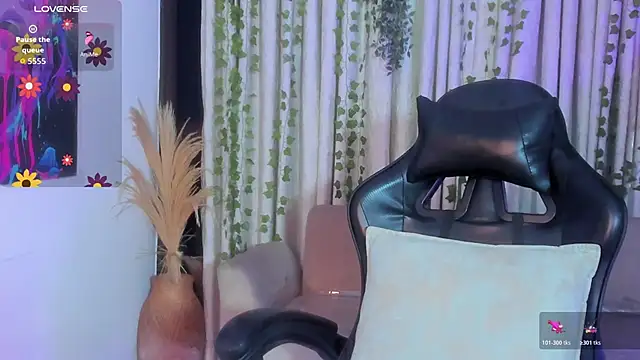 velvet_ari's cam snapshot