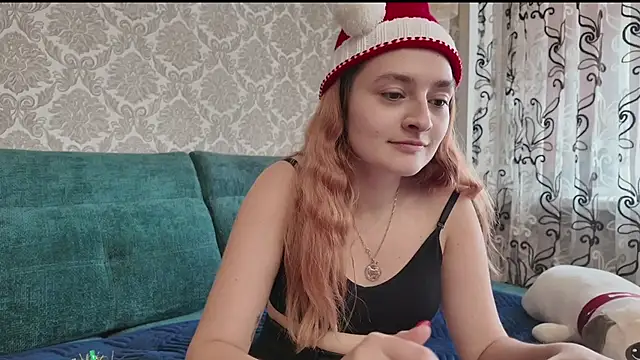 SweetLiaison's cam snapshot