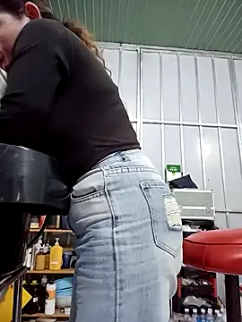 Ana-love2025's cam snapshot