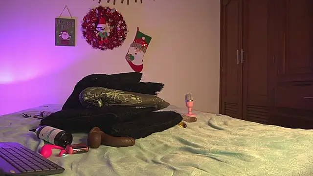 noah_0814's cam snapshot