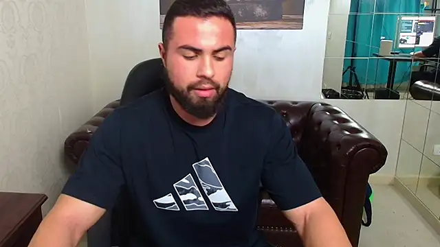 HayesWood's cam snapshot