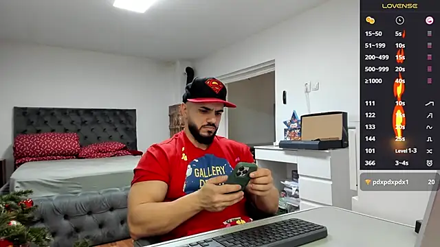 supermanboy94's cam snapshot