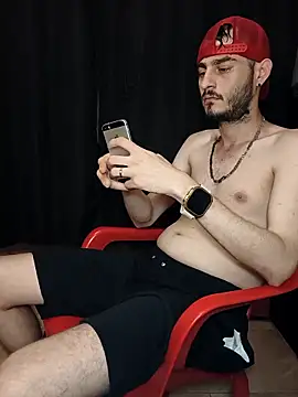 bigcockwhite777's cam snapshot