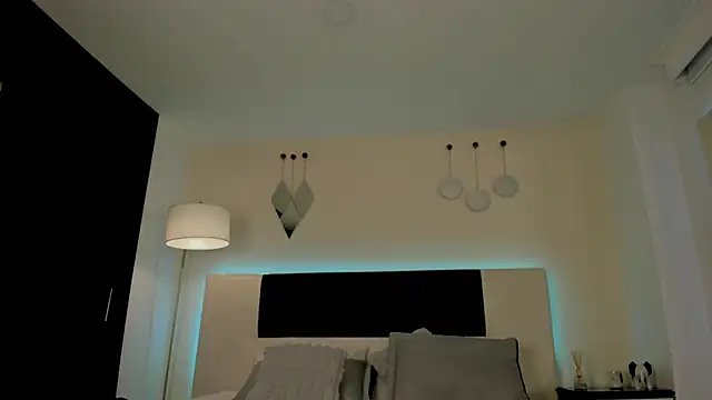 MattDevon's cam snapshot