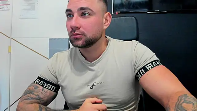 DuncanStone live sex cam