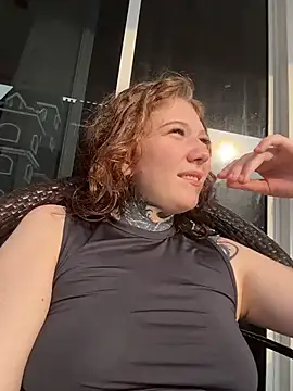 FionaMurr's cam snapshot