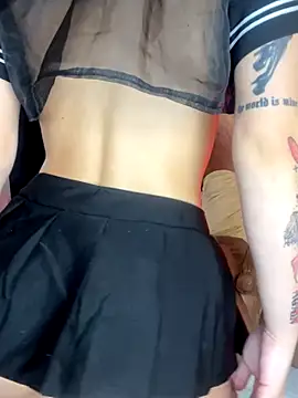 NikkyyRed's cam snapshot