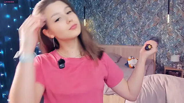 MondoNeko's cam snapshot