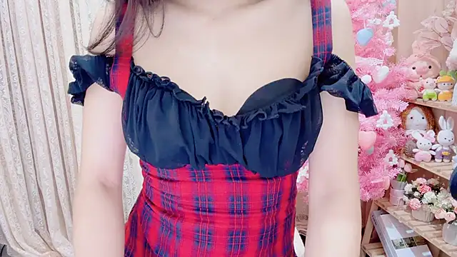 Rellababyy live sex cam