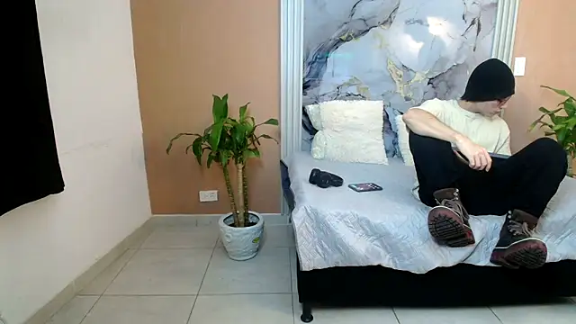 eren_jeager live sex cam