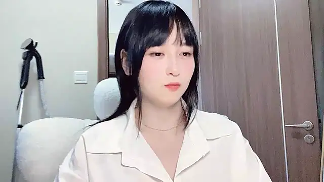 yorissss live sex cam