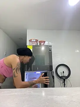 Luna025's cam snapshot