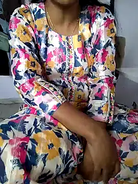 Cute-Telugu-Teacher live sex cam