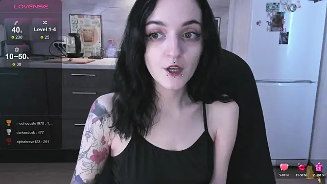 linaa__tyaan's cam snapshot