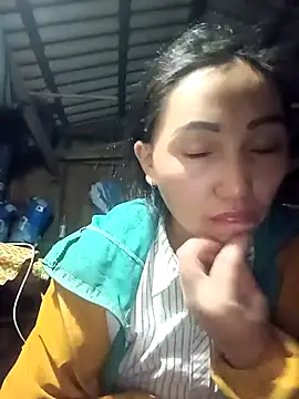 Lorena-a live sex cam