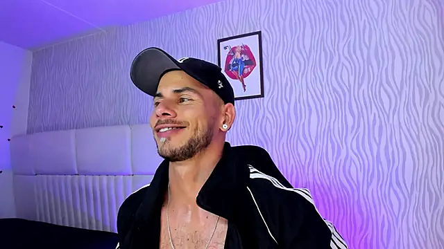 dylan_jacobx's cam snapshot