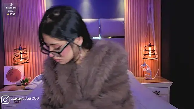 AlanaWalker9's cam snapshot