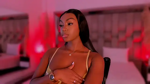 ChaynnaCooper's cam snapshot