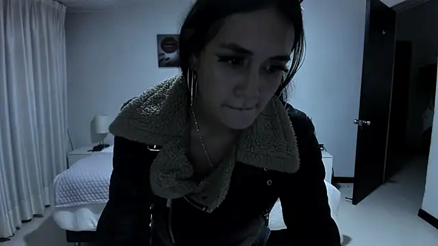 Charlotte_rider_'s web cam