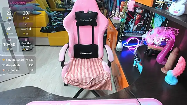 Softie_Sofy's cam snapshot