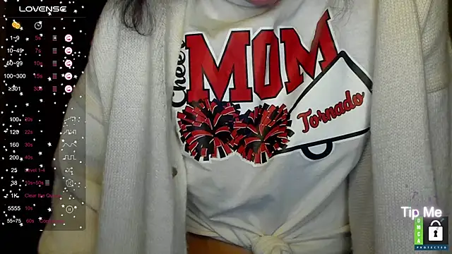 Alianna_Solo_Kisses live sex cam