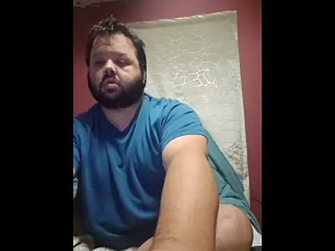 Strongbutgentle36 live sex cam