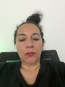 luisa_curli live sex cam