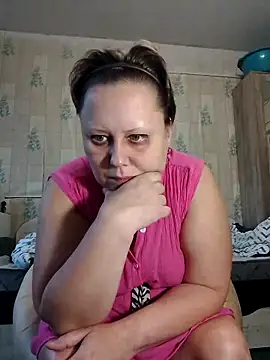 Tupo070481 live sex cam