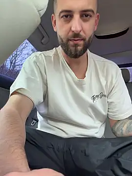 Pablo_Hornyguy95 live sex cam