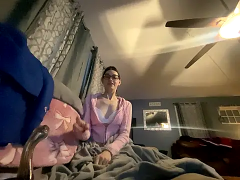 Xx_badjourneys_xX's cam snapshot