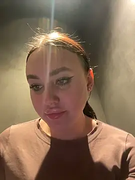 KiraSunshine live sex cam