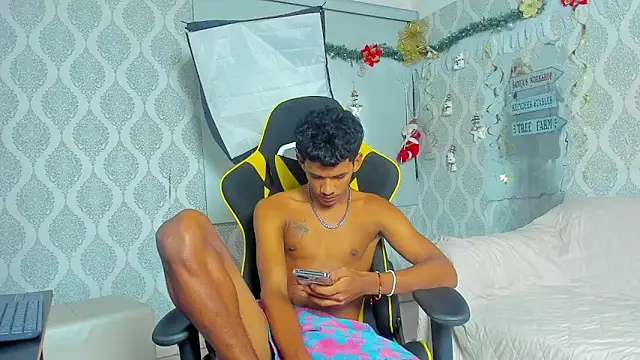Boy_savoy live sex cam