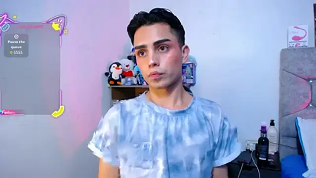 OwenBluee's cam snapshot