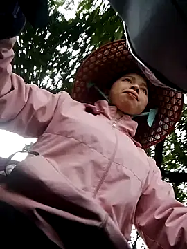 TRIEUTRIEU20's cam snapshot