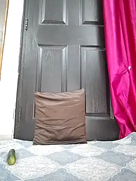 meenu_baby's cam snapshot