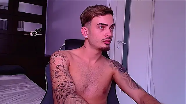 BrandonTate's cam snapshot