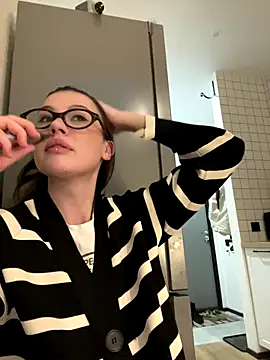 RinaCat live sex cam