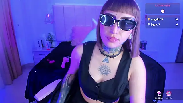 Gyal_8_'s cam snapshot