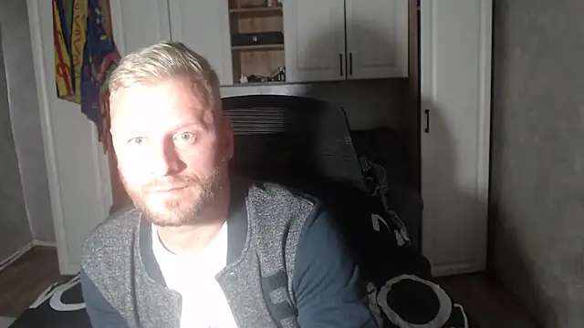 ALEX_BEAUTY2025's cam snapshot