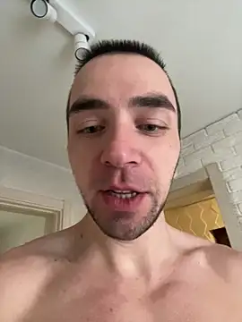 your_new_boyfriend1's cam snapshot