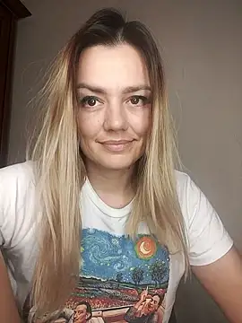 KrissSexi's cam snapshot