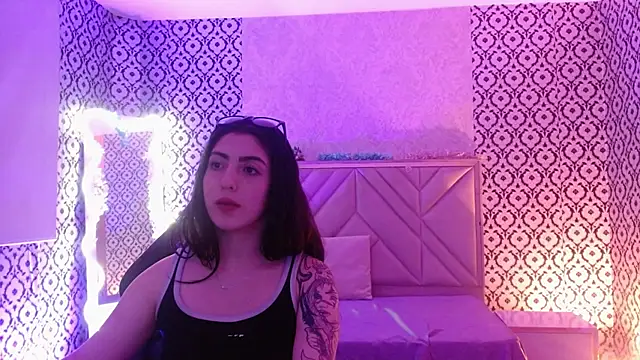 Ixchel_tay's cam snapshot