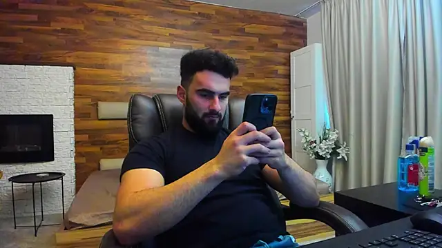 MicahLane's cam snapshot