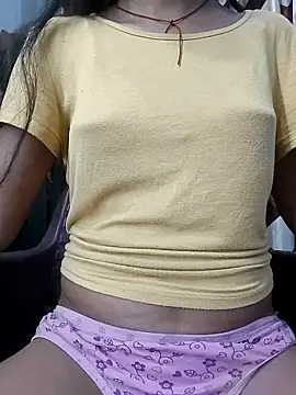 Ruhi_07's cam snapshot