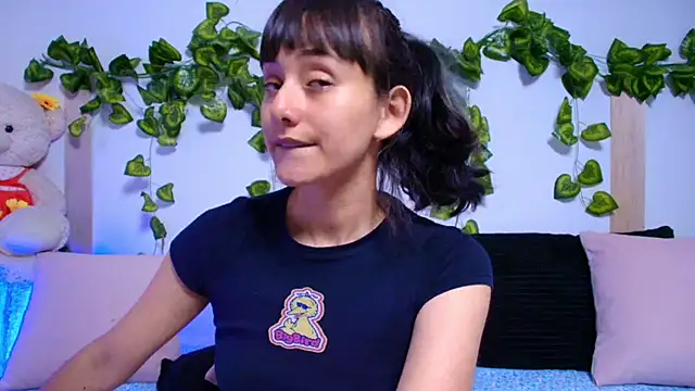 tati_cardenas's cam snapshot