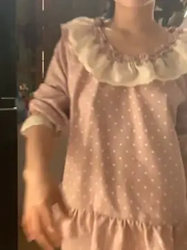 Tieuvi_18 live sex cam