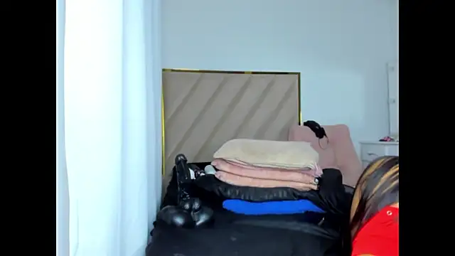 Niki_Kerr's cam snapshot