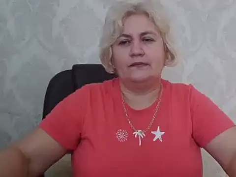 AngelaFamez's cam snapshot